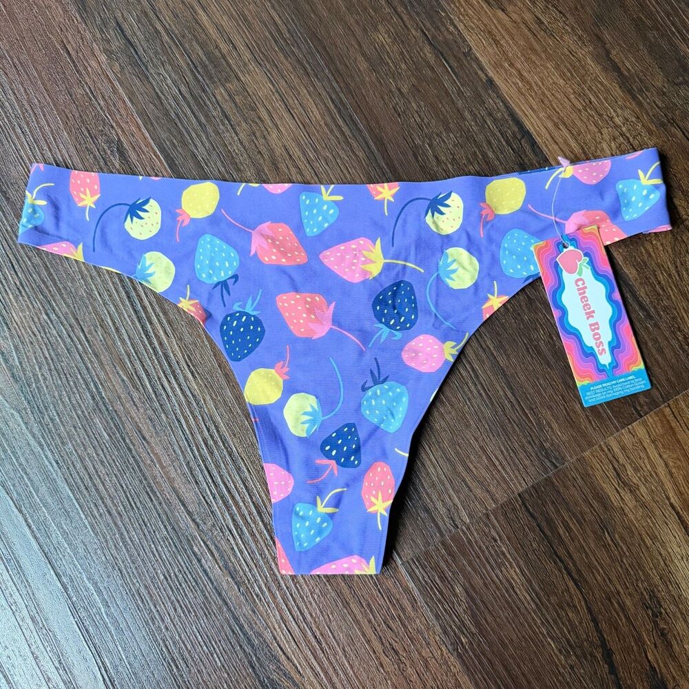 Cheek Boss Panty Womens M Thong Underwear Purple Strawberry Print Panties NWT